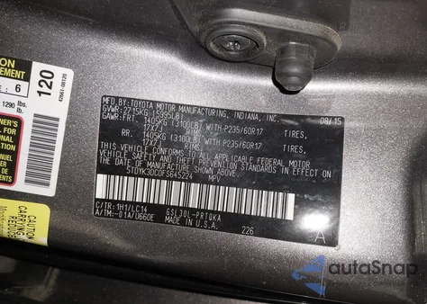 2015 Toyota Sienna Xle 8 Passenger z USA, uszkodzony, nr VIN 5TDYK3DC0FS645224